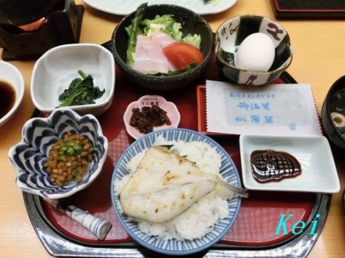 和倉温泉『ホテル海望』(6)朝食と、湯っ足りパークの「わくたまくん」　〔石川県七尾市〕