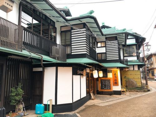 鳥取県 三朝温泉 木屋旅館宿泊記 自然湧出のラジウム泉を24時間貸切で楽しめる宿