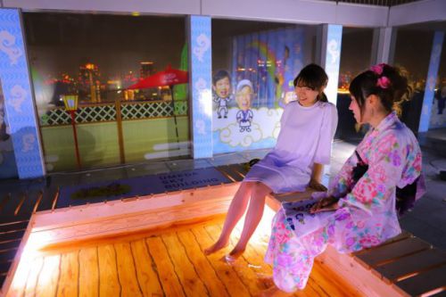 暑さを忘れる心地よさ。大阪梅田で「おかげサマーなひんやり足湯」開催