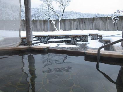 雪見風呂　　竜ケ窪温泉