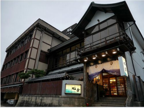 岐阜　長良川観光ホテル石金　お料理と温泉が自慢の老舗旅館