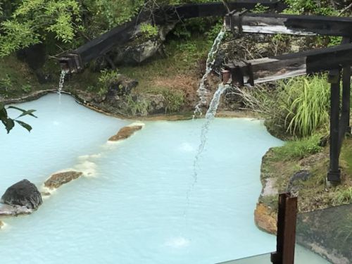 温泉に共通する効果があります。