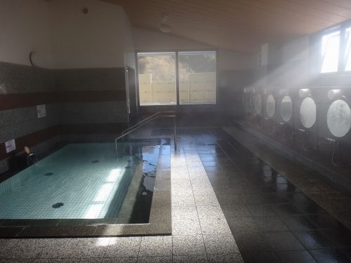 那智山天然温泉　熊野の郷　かまぼこセンターの２階にある温泉施設