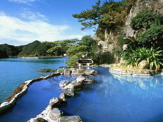 碧き島の宿熊野別邸中の島露天風呂付客室で至高の憩いを満喫！